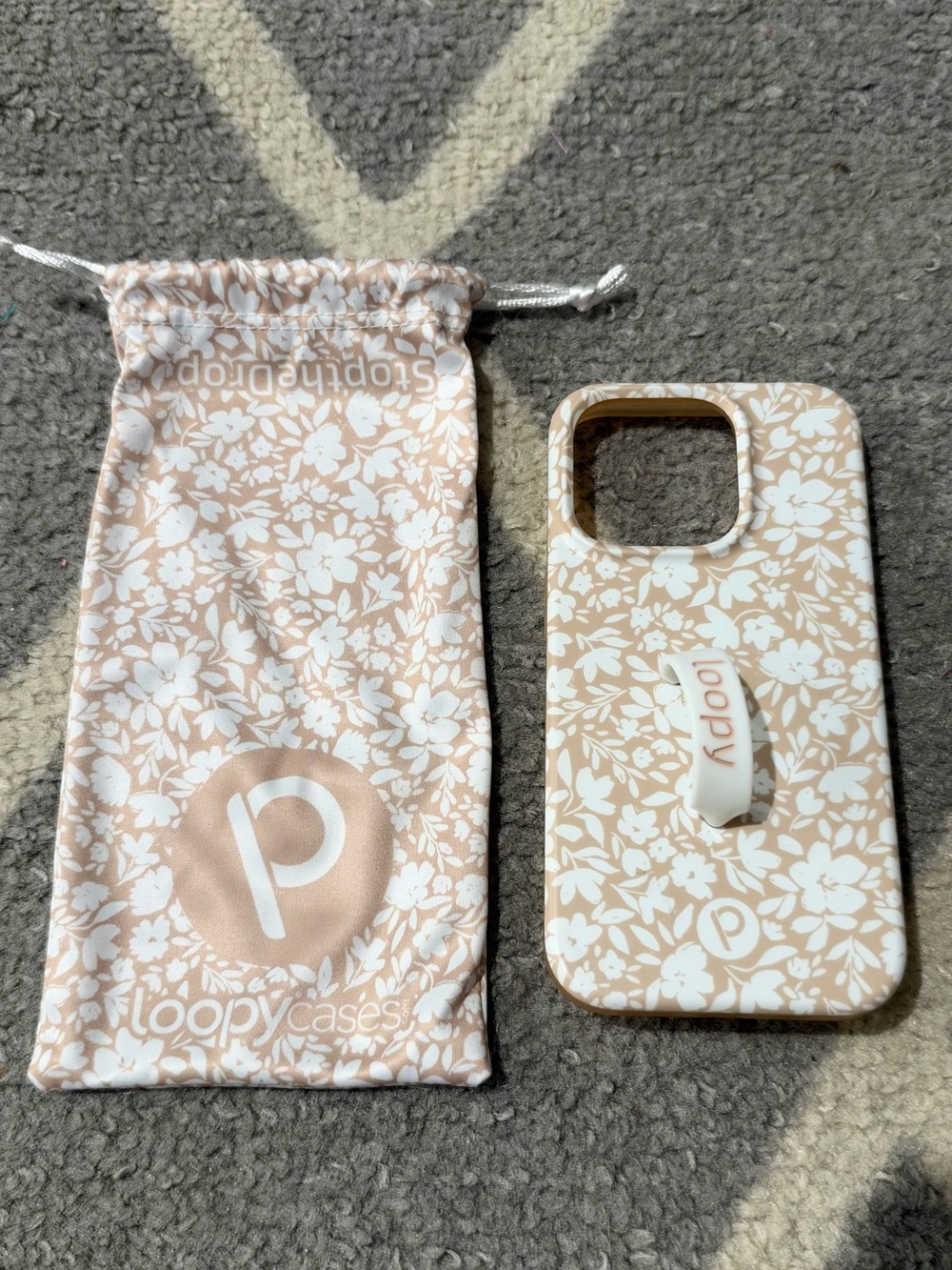 Loopy Case Beige Blossoms + White Floral iPhone 15 Pro Case with pouch